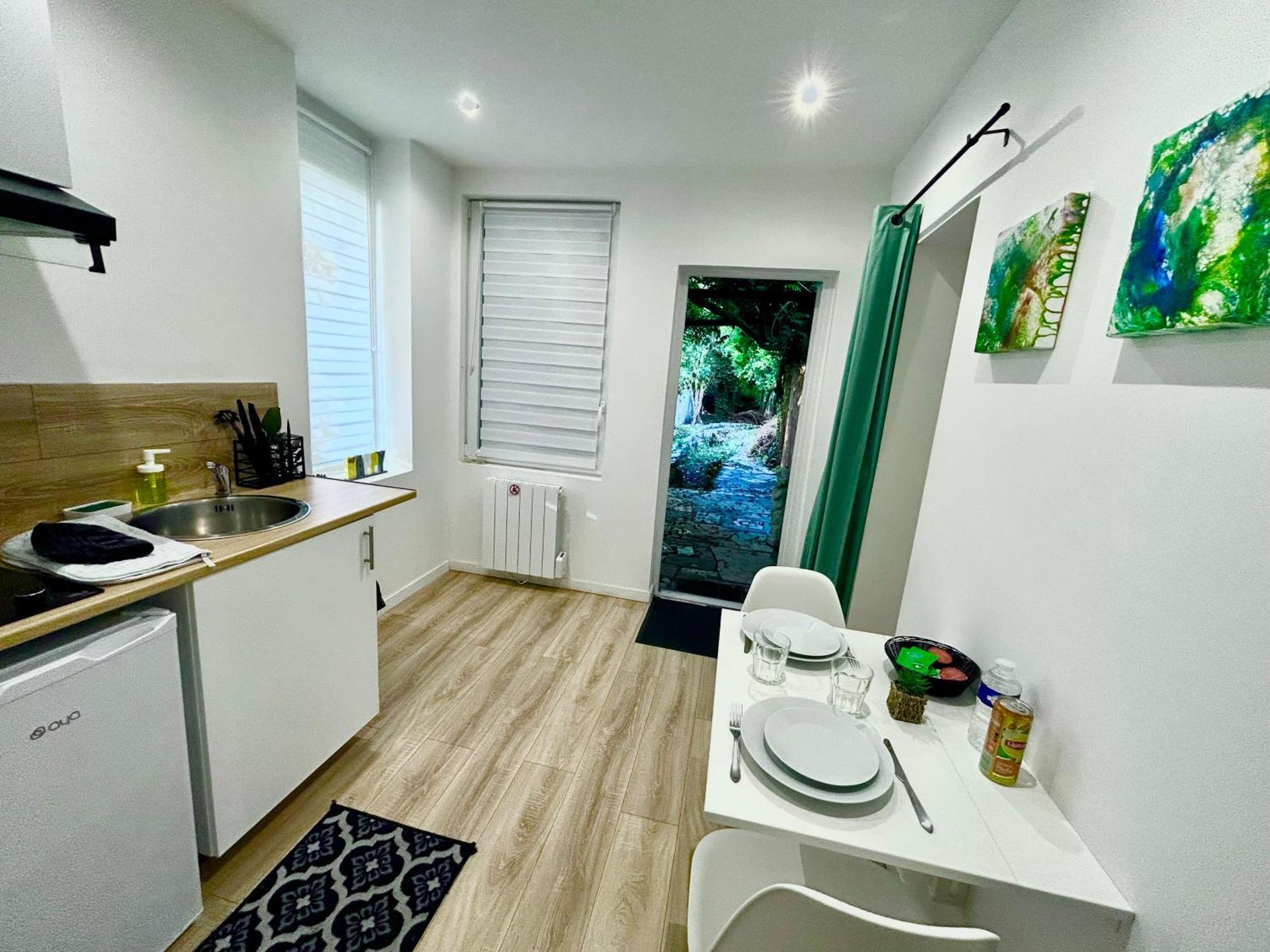 Malaka Home Anzin ภายนอก รูปภาพ